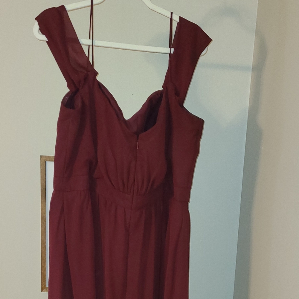 Dress - Picture 7 of 10